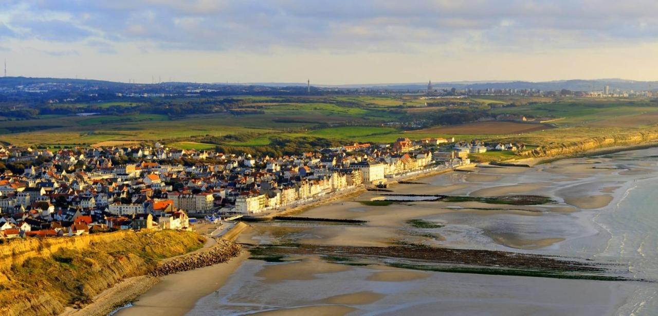 La petite maison à deux pas de la mer Wimille Exterior foto